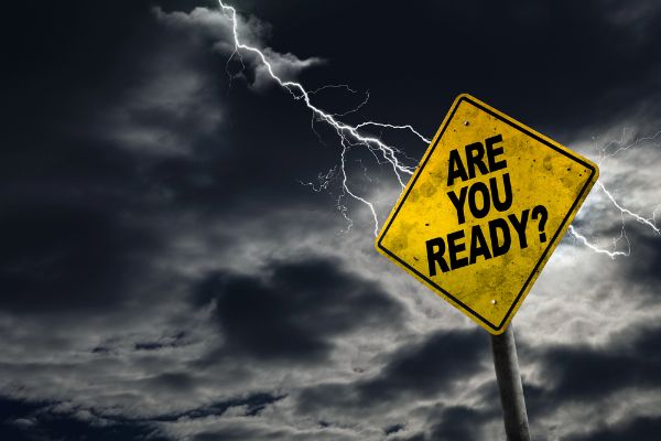 Kamala In BIG Trouble, She Is Rushing To Fend Off Disaster